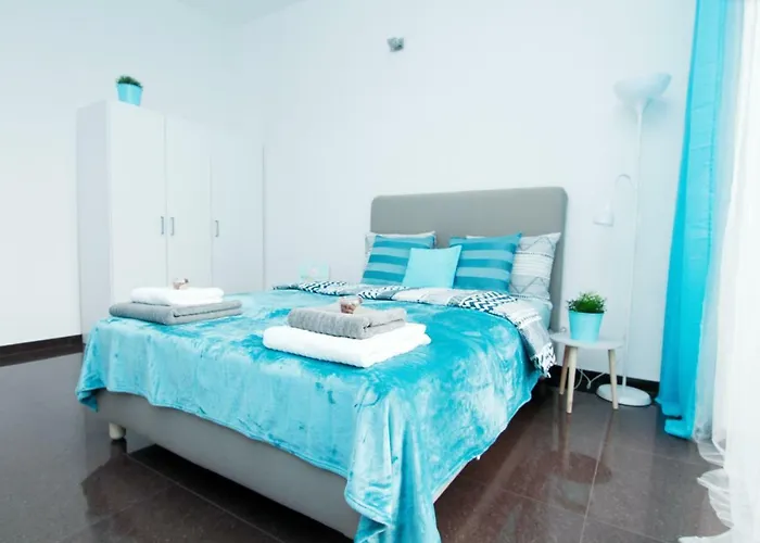 Appartamento Walonska 7 - With Garden Breslavia